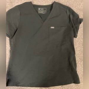 Figs bonsai scrub top